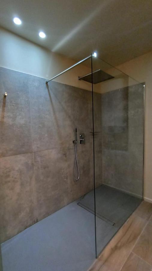 سينِغاليا La Romantica Camere E Wellness المظهر الخارجي الصورة